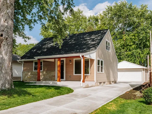 222 N 111th STREET, Wauwatosa, WI 53226