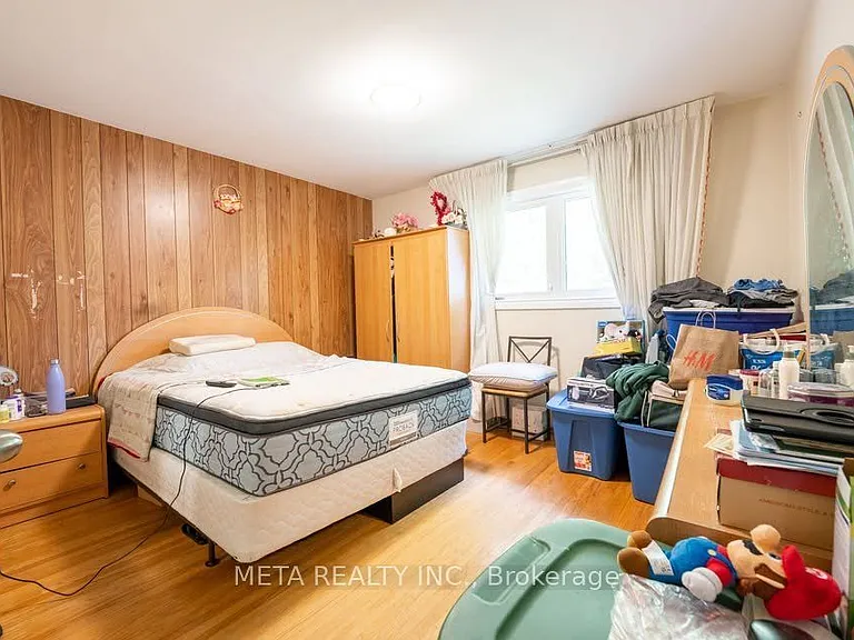 79 Chestermere Blvd — Photo 7