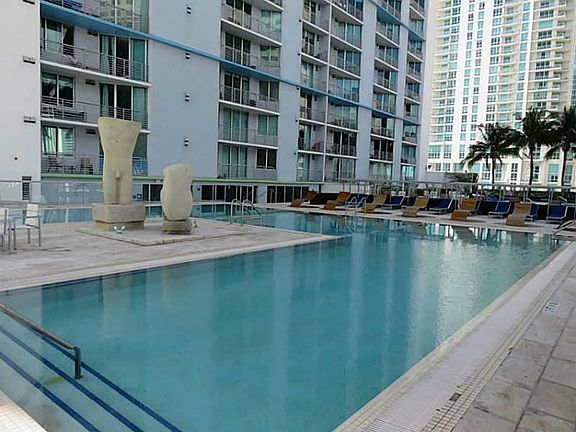5th image of 325 Biscayne Blvd APT 3414
