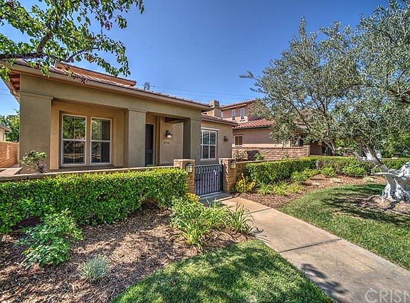 3rd image of 27981 Red Pine Ct