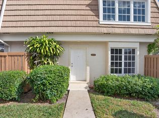 11556 Winchester Drive, Palm Beach Gardens, FL 33410