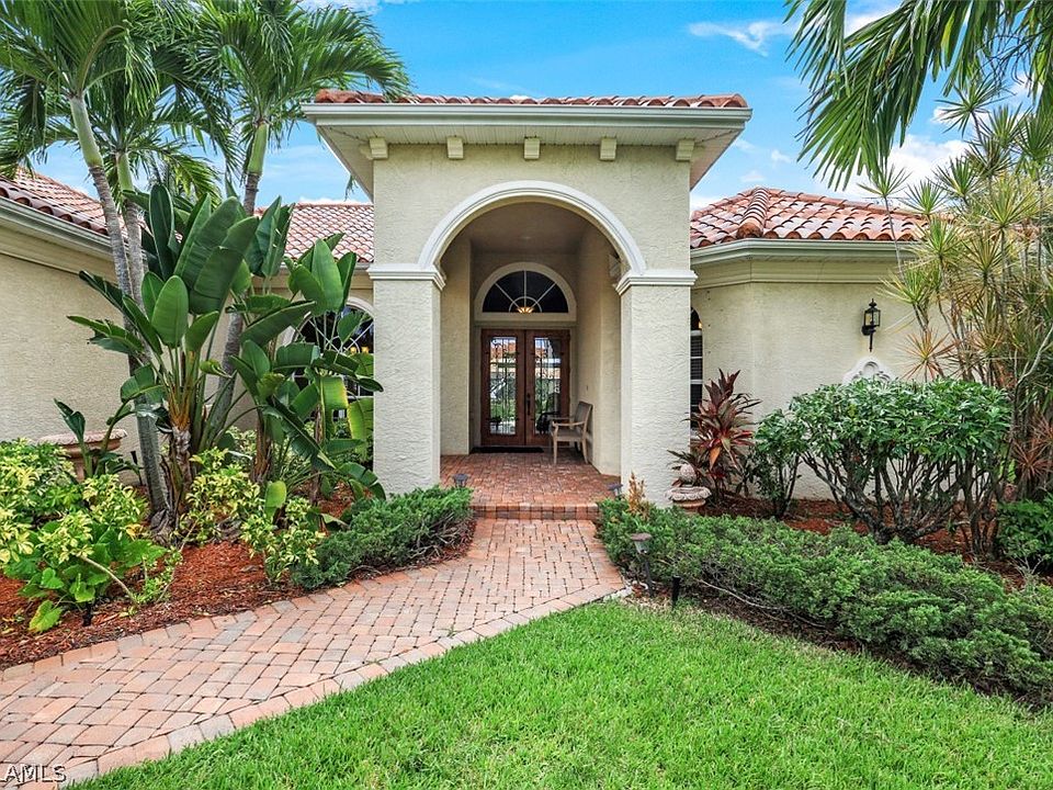 1st image of 4130 SW 27th Ave