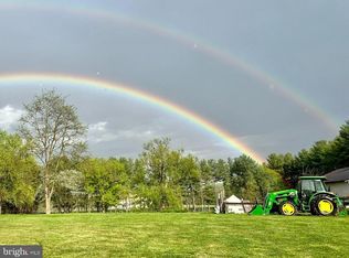 16683 Woodgrove Rd, Round Hill, VA 20141