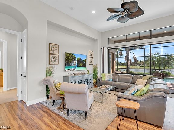 5th image of 8670 Mercado Ct