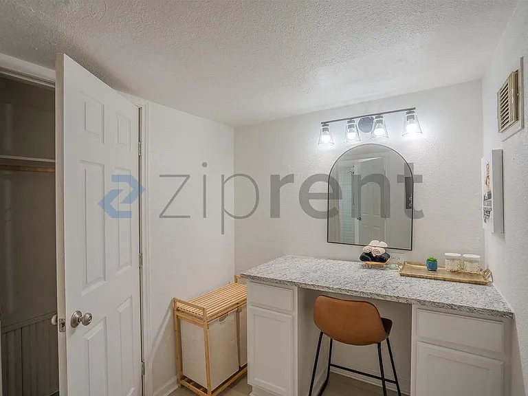 2714 Palm St #2 — Photo 19