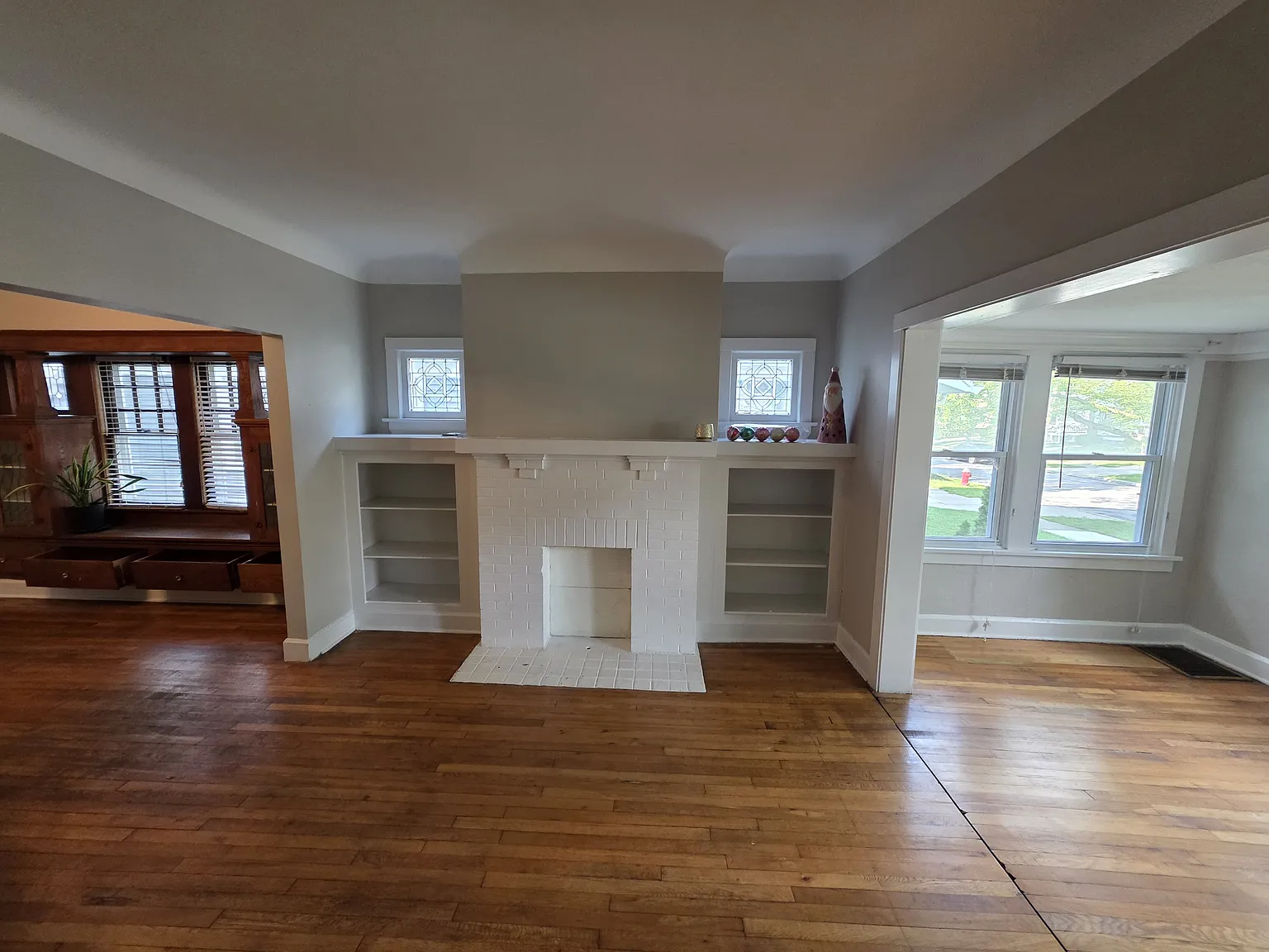 2 bed, 1280 sqft, $1,350 — Photo 1