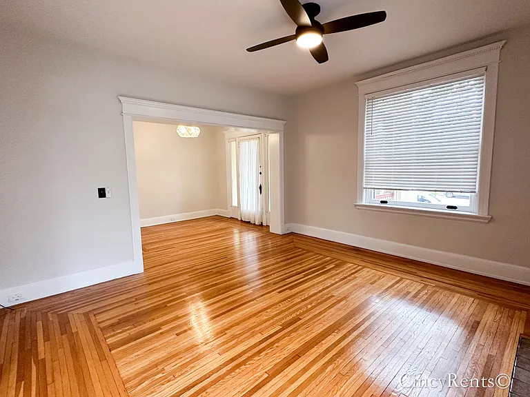 2552 Erie Ave #1 — Photo 3
