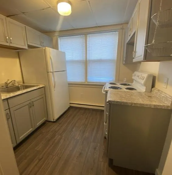 35D At 45 West Main St — Photo 1