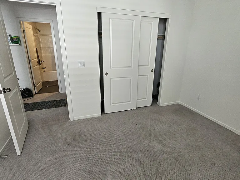5320 Calle Rockfish #10 — Photo 18