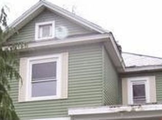 19 Cherry St, Albion, PA 16401