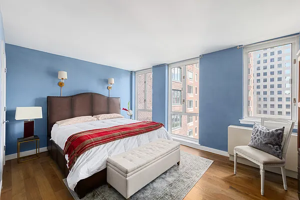 Sold by Compass | media 5