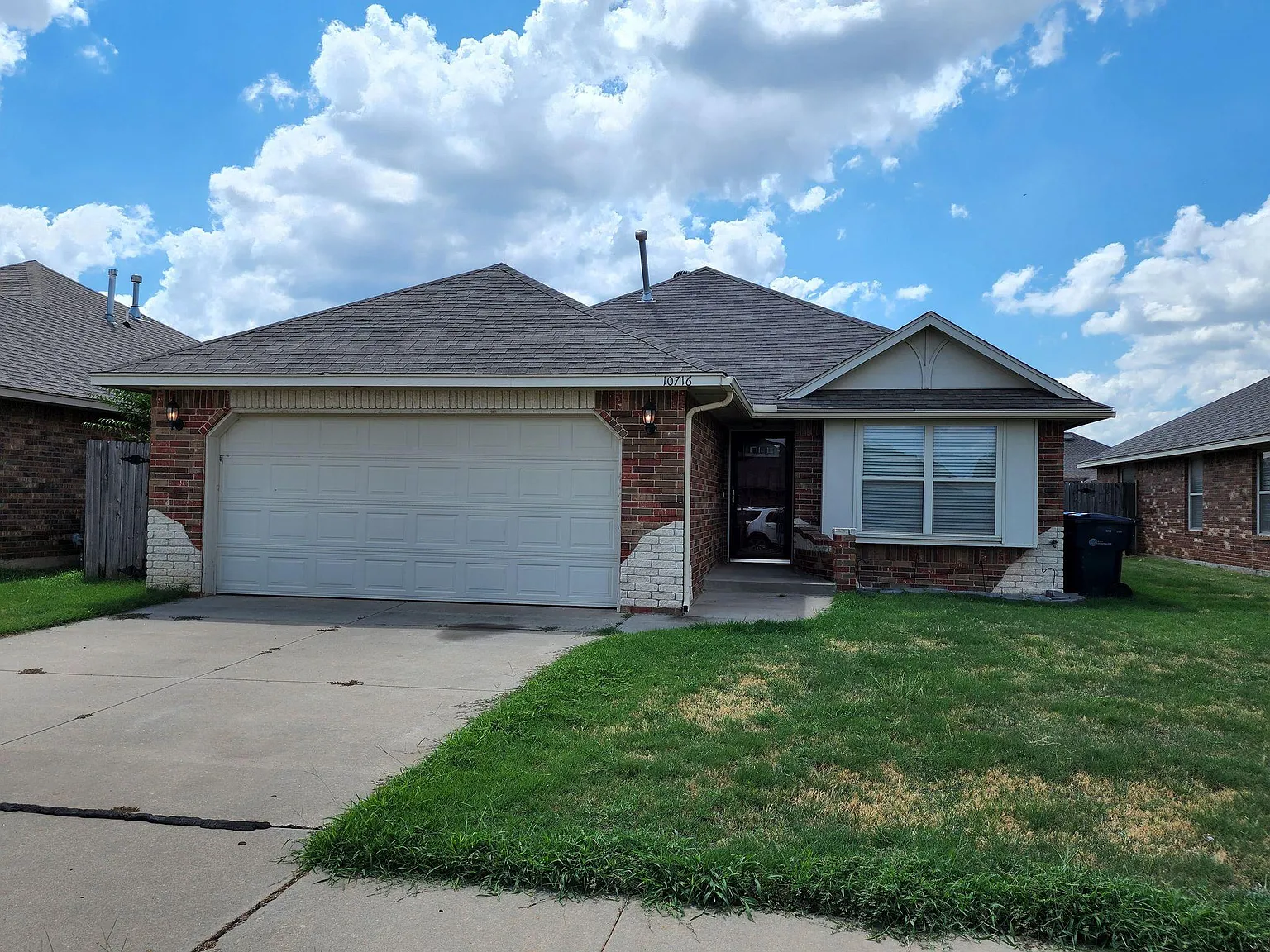 3 bed, 1419 sqft, $1,650 — Photo 2