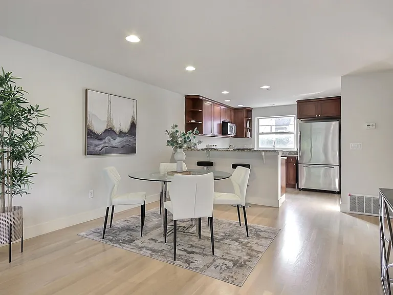 41 W Etruria St #C — Photo 11