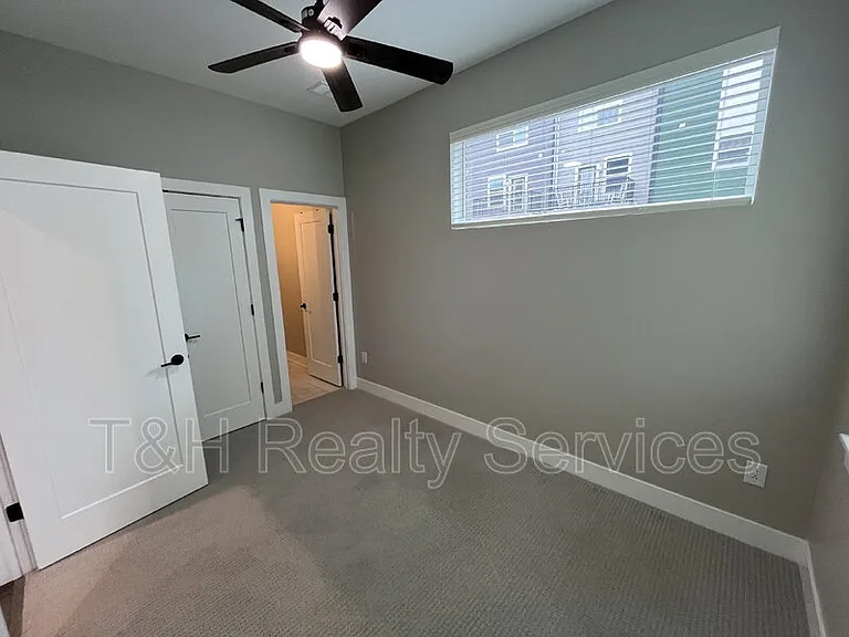 2117 Coretta Way — Photo 11