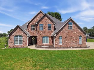 9215 E 156th St N, Collinsville, OK 74021