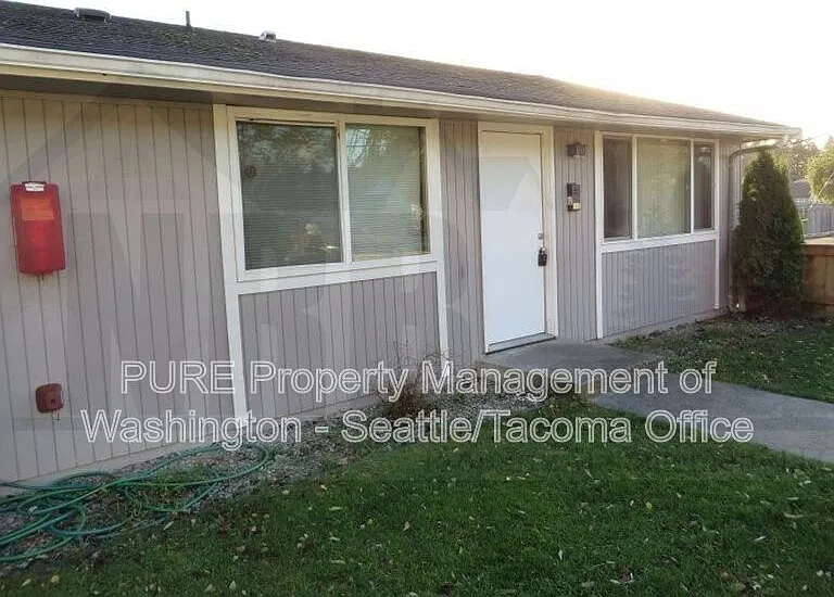 3717 S Manitou Way — Photo 2