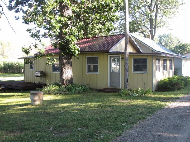 1st image of 6546 Mertz St