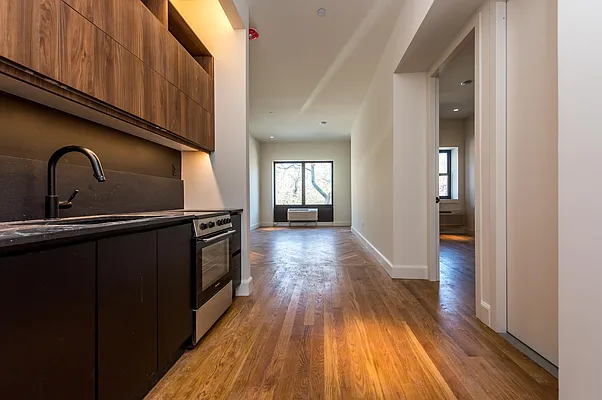 Rented by Nooklyn NYC LLC | media 63