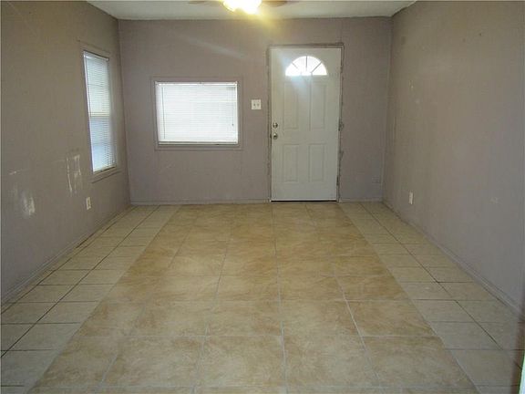 3rd image of 701 Hughes Ave