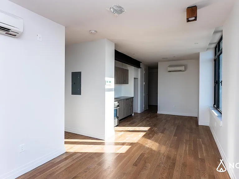 260 Knickerbocker Ave #6A — Photo 4