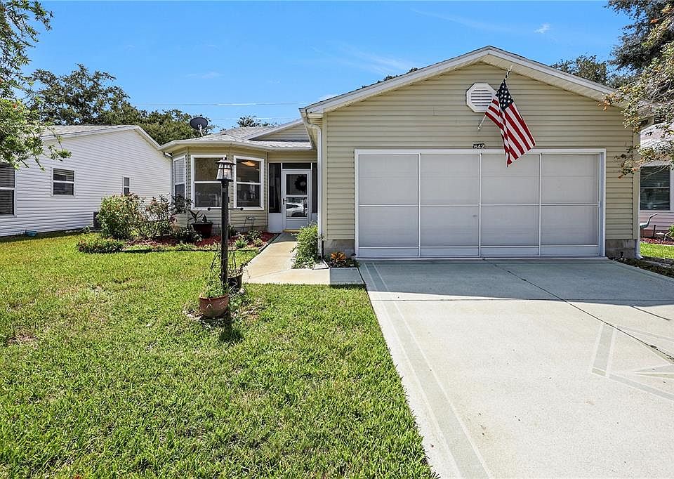 1st image of 642 GLEN OAKS DRIVE