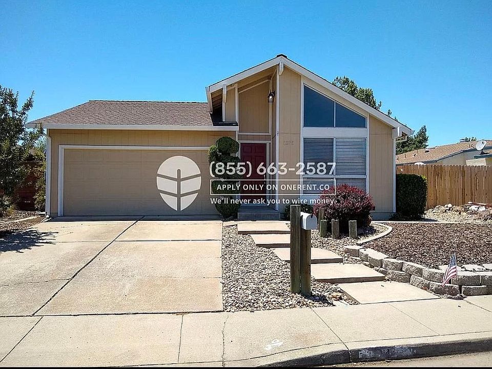 1st image of 1375 Swallowtail Rd