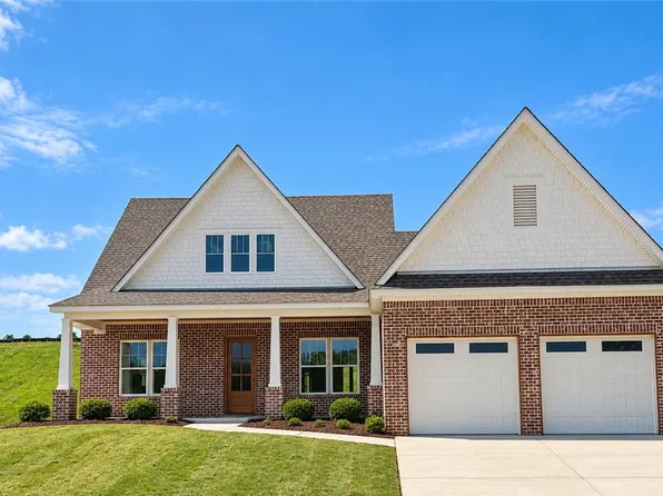 1159 Hogan Dr, Auburn, AL 36830