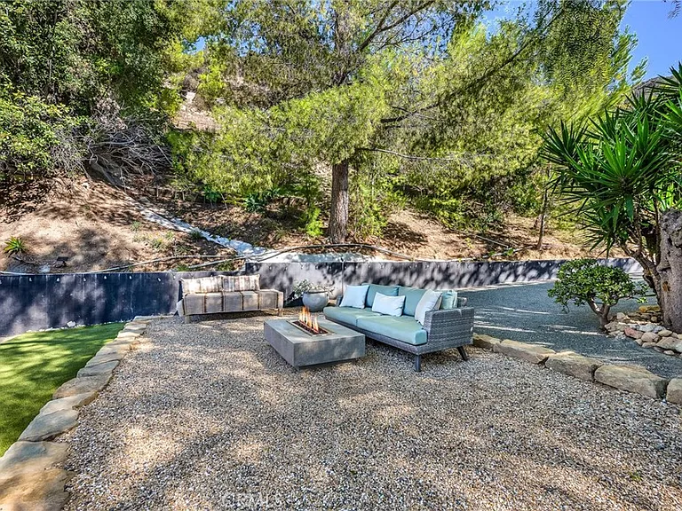 24301 Sylvan Glen Rd — Photo 52