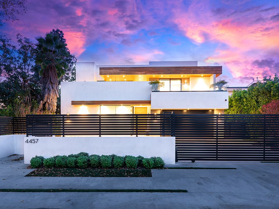 1st image of 4457 Camellia Ave