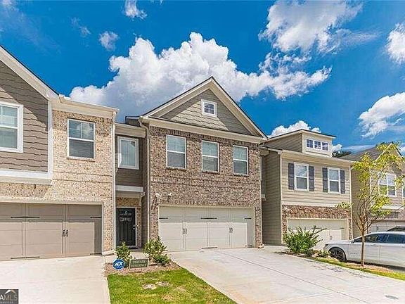 2nd image of 2227 Mulsanne Dr