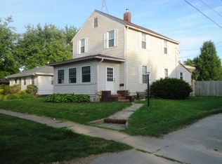 310 2nd Ave E, Oskaloosa, IA 52577