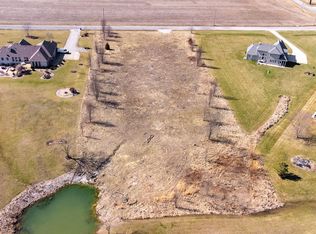 1944 Schlaefer Rd, Saint Jacob, IL 62281