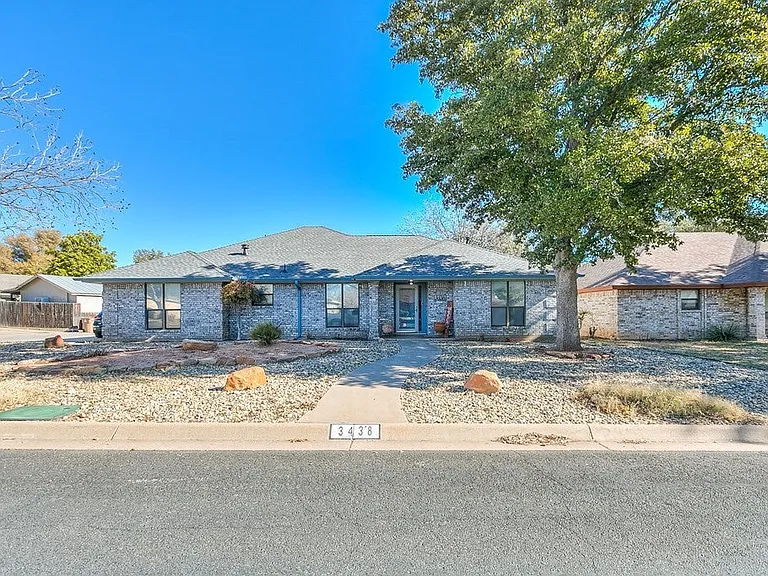3438 Walnut Hill Dr — Photo 2