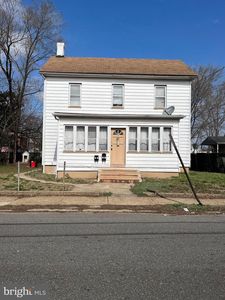 7 W Jefferson St, Paulsboro, NJ, 08066