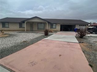 21140 Yucca Loma Rd, Apple Valley, CA 92307