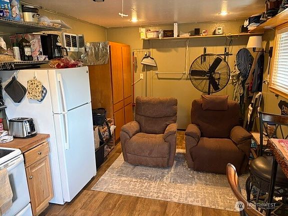 5th image of 12328 Meacham