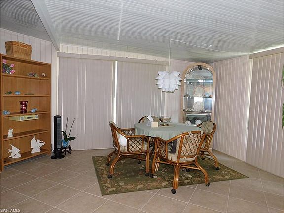 5th image of 10482 Winchester Ct