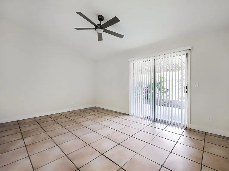 2709 Camphor Tree St — Photo 13