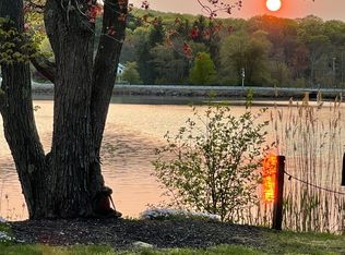 68 Lake George Rd #C, Wales, MA 01081