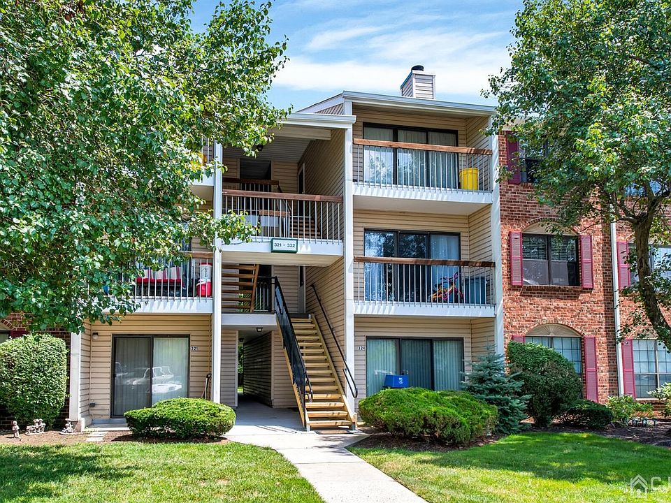 331 Bromley Ct East Brunswick Nj 08816 Mls 2201533r Zillow 331 Bromley Ct East Brunswick Nj 08816 Mls 2201533r Zillow