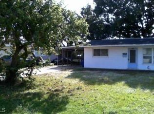 1114 Vineyard Pl, Lehigh Acres, FL 33936