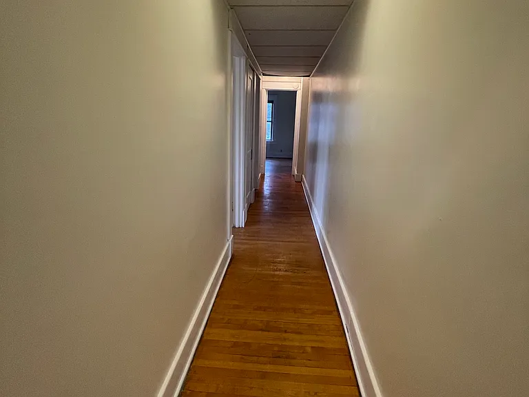 1501 State St — Photo 11