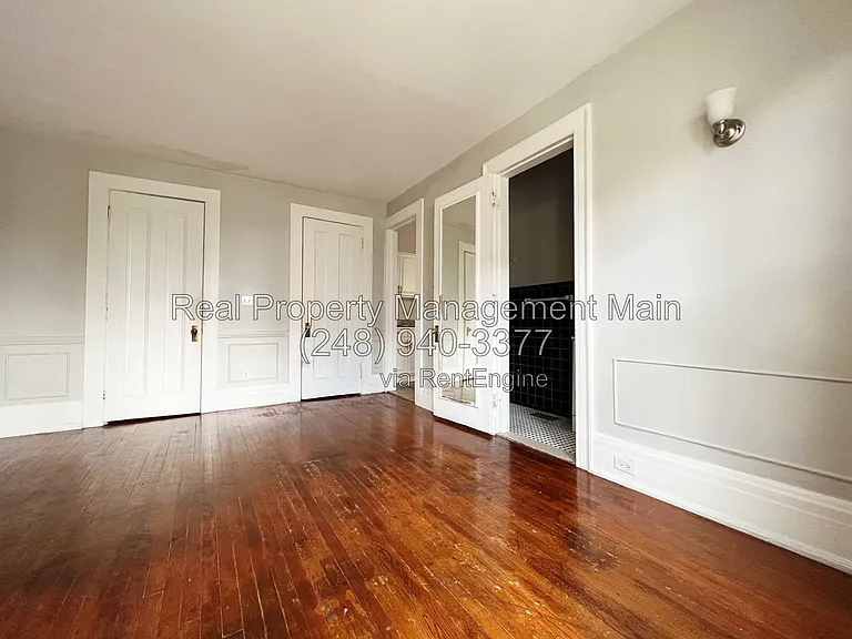 715 Parker St #8 — Photo 3