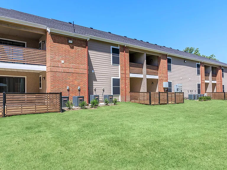 The Jove Apartment Homes — Photo 11