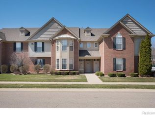 49321 Silver Birch Cir, Shelby Township, MI 48315