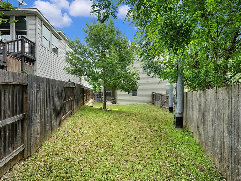 17339 Moscato — Photo 35
