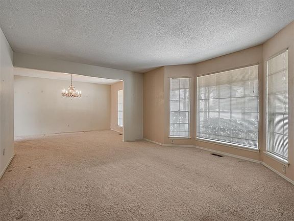 4th image of 6301 Sunnybridge Ct