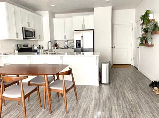 15514 S Midnight View Way, Bluffdale, UT 84065