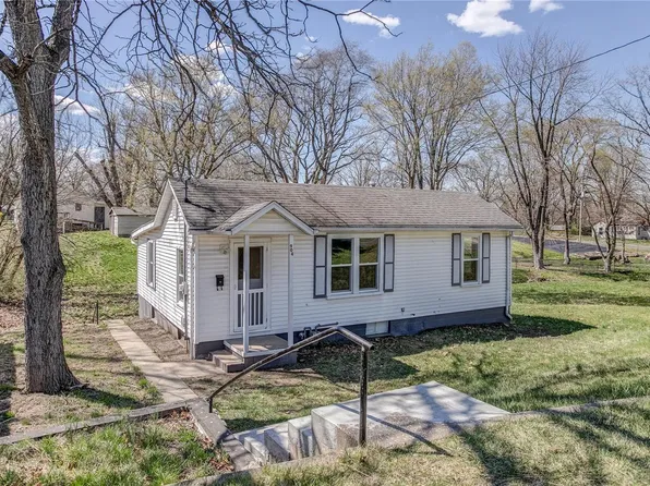 904 N Liberty St, Jerseyville, IL 62052