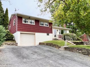 1406 Sycamore Rd, Montoursville, PA 17754